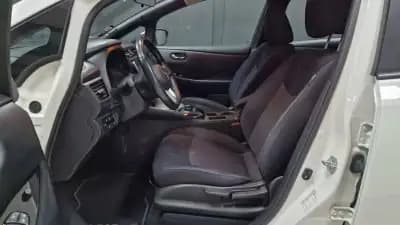 Sell Nissan Leaf 2018 - 17950 EUR, 108446 km - AUTO.MOTO.pt