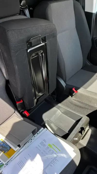 Vendo Opel Combo 2022 - 16950 EUR, 45910 km - AUTO.MOTO.pt