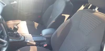 Sell Ford Focus 2015 - 8750 EUR, 162170 km - AUTO.MOTO.pt