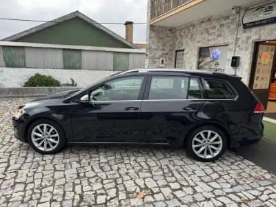 Sell Volkswagen Golf Variant 2015 - 12750 EUR, 160000 km - AUTO.MOTO.pt