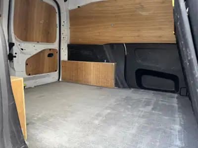 Vendo Peugeot Partner 2019 - 13990 EUR, 150000 km - AUTO.MOTO.pt