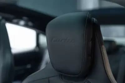 Sell Porsche Taycan 2020 - 76950 EUR, 45000 km - AUTO.MOTO.pt