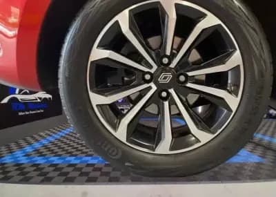 Vendo Renault Clio 2024 - 16990 EUR, 36900 km - AUTO.MOTO.pt