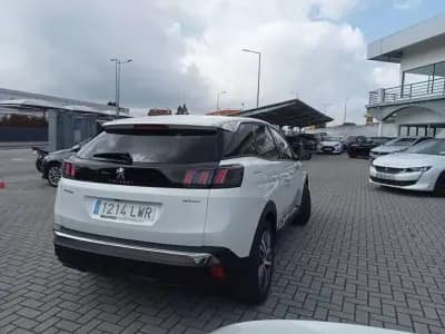 Sell Peugeot 3008 2022 - 39950 EUR, 12000 km - AUTO.MOTO.pt