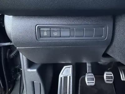 Sell Peugeot 308 SW 2015 - 12900 EUR, 140000 km - AUTO.MOTO.pt