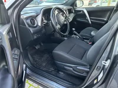 Sell Toyota RAV4 2017 - 28500 EUR, 127120 km - AUTO.MOTO.pt
