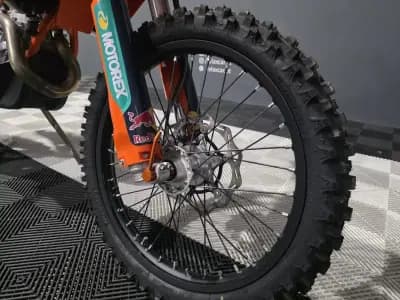 Sell KTM SX 450 F 2024 - 12999 EUR, 0 km - AUTO.MOTO.pt
