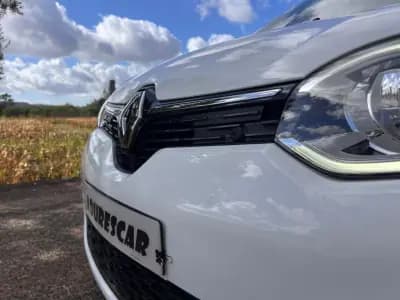 Vendo Renault Twingo 2022 - 15750 EUR, 11000 km - AUTO.MOTO.pt