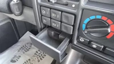 Vendo Land Rover Range Rover 1996 - 35500 EUR, 143108 km - AUTO.MOTO.pt