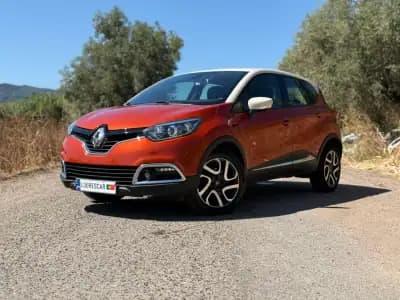 Vendo Renault Captur 2016 - 11900 EUR, 102000 km - AUTO.MOTO.pt