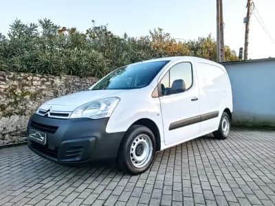 Vendo Citroën Berlingo 2017 - 8500 EUR, 331000 km - AUTO.MOTO.pt