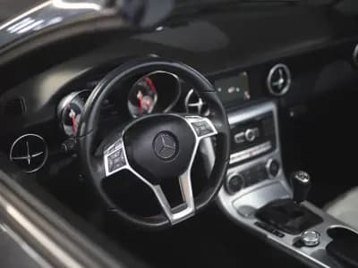 Sell Mercedes-Benz SLK 250 2014 - 29990 EUR, 56000 km - AUTO.MOTO.pt