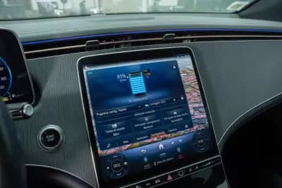 Sell Mercedes-Benz EQE 2024 - 72500 EUR, 28500 km - AUTO.MOTO.pt