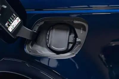 Vendo Land Rover Discovery Sport 2021 - 36950 EUR, 63000 km - AUTO.MOTO.pt