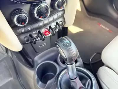 Sell MINI 2015 - 18900 EUR, 132000 km - AUTO.MOTO.pt