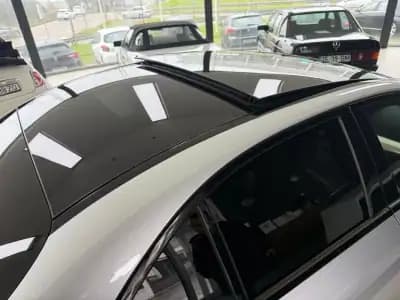 Vendo Mercedes-Benz E 220 2020 - 37900 EUR, 84701 km - AUTO.MOTO.pt