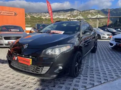 Sell Renault Mégane Break 2011 - 7950 EUR, 132851 km - AUTO.MOTO.pt