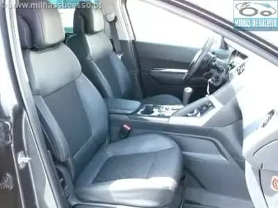 Sell Peugeot 3008 2015 - 12250 EUR, 112000 km - AUTO.MOTO.pt