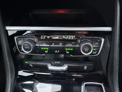 Sell BMW 216 Active Tourer 2015 - 14900 EUR, 210000 km - AUTO.MOTO.pt