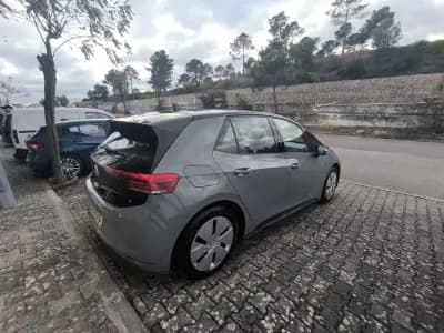 Vendo Volkswagen ID.3 2023 - 25890 EUR, 14500 km - AUTO.MOTO.pt