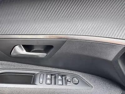 Vendo Peugeot 5008 2019 - 19990 EUR, 162000 km - AUTO.MOTO.pt