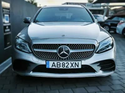 Vendo Mercedes-Benz C 300 2020 - 28950 EUR, 166000 km - AUTO.MOTO.pt