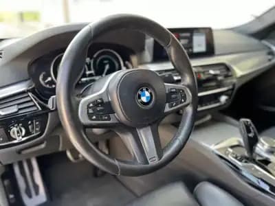 Vendo BMW 530e 2018 - 23450 EUR, 189000 km - AUTO.MOTO.pt
