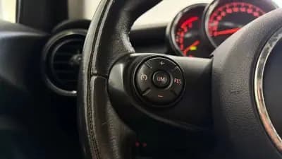 Vendo MINI 2015 - 11990 EUR, 159228 km - AUTO.MOTO.pt