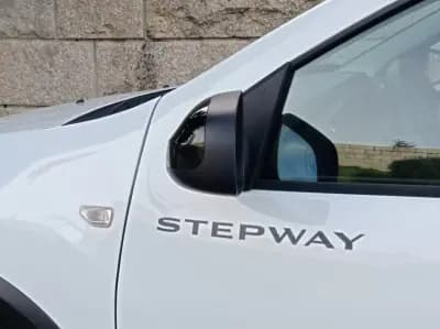 Sell Dacia Sandero 2020 - 10490 EUR, 89500 km - AUTO.MOTO.pt