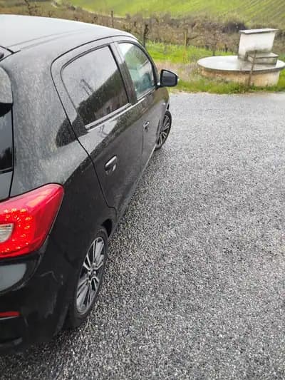 Vendo Mitsubishi Space Star 2017 - 8450 EUR, 78000 km - AUTO.MOTO.pt