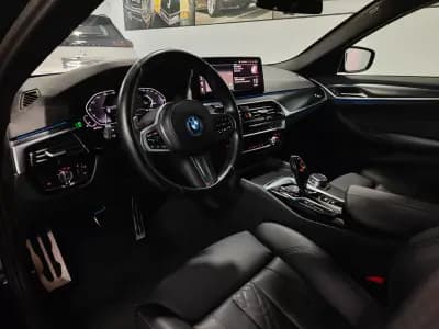 Vendo BMW 530 2024 - 43500 EUR, 41000 km - AUTO.MOTO.pt