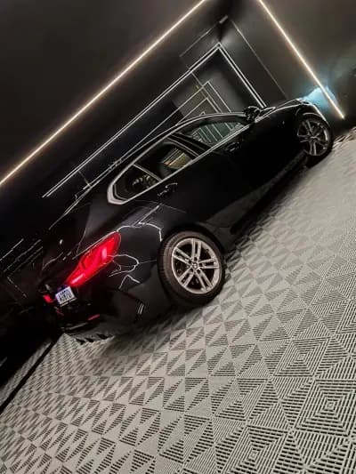 Vendo BMW 118 2021 - 22750 EUR, 111912 km - AUTO.MOTO.pt