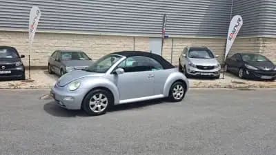 Vendo Volkswagen New Beetle Cabriolet 2004 - 9890 EUR, 127830 km - AUTO.MOTO.pt