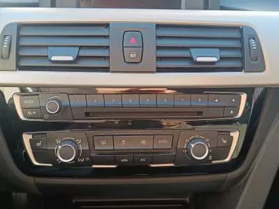 Vendo BMW 320 2017 - 16900 EUR, 131470 km - AUTO.MOTO.pt