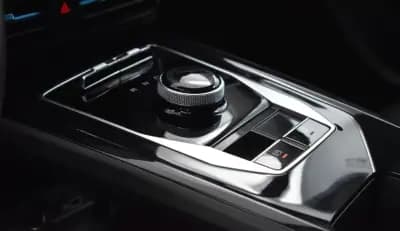 Vendo MG MG5 2022 - 18500 EUR, 29000 km - AUTO.MOTO.pt