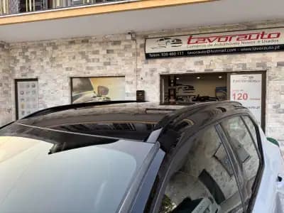 Sell Volvo XC 40 2021 - 31500 EUR, 77000 km - AUTO.MOTO.pt