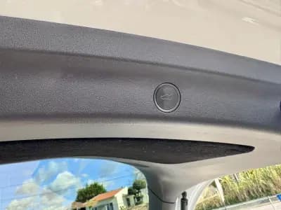 Vendo Tesla Model Y 2022 - 39990 EUR, 59000 km - AUTO.MOTO.pt