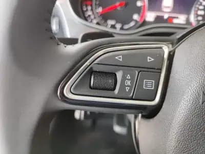 Vendo Audi A6 Avant 2018 - 22950 EUR, 153300 km - AUTO.MOTO.pt