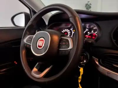 Sell Fiat Tipo 2019 - 11900 EUR, 96003 km - AUTO.MOTO.pt