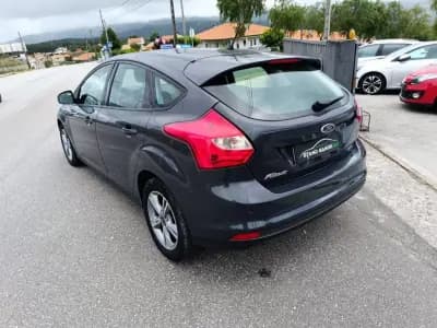 Sell Ford Focus 2014 - 9900 EUR, 168000 km - AUTO.MOTO.pt