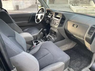 Vendo Mitsubishi Pajero 2000 - 15900 EUR, 277000 km - AUTO.MOTO.pt