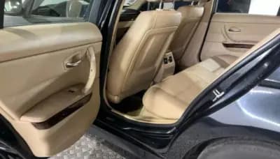 Vendo BMW 320 2009 - 11990 EUR, 198113 km - AUTO.MOTO.pt