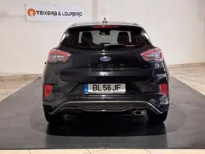Vendo Ford Puma 2024 - 22250 EUR, 43134 km - AUTO.MOTO.pt