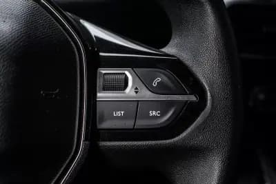 Vendo Peugeot Partner 2021 - 12990 EUR, 103902 km - AUTO.MOTO.pt