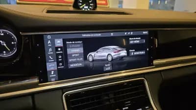 Sell Porsche Panamera 2020 - 84500 EUR, 42501 km - AUTO.MOTO.pt