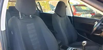 Vendo Peugeot 308 2016 - 10990 EUR, 162027 km - AUTO.MOTO.pt