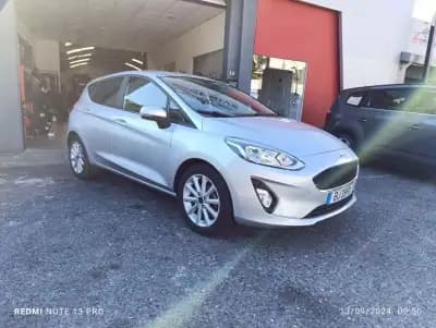 Vendo Ford Fiesta 2020 - 13990 EUR, 112785 km - AUTO.MOTO.pt