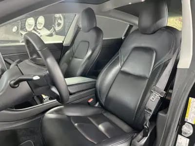 Vendo Tesla Model 3 2020 - 29700 EUR, 64646 km - AUTO.MOTO.pt