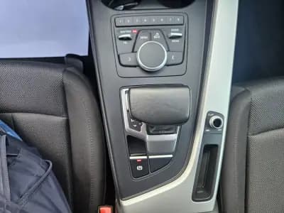 Vendo Audi A4 Avant 2018 - 22800 EUR, 104924 km - AUTO.MOTO.pt