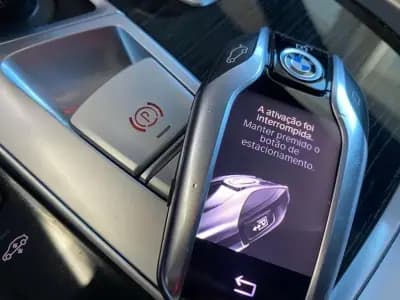 Vendo BMW 740 2021 - 66900 EUR, 56181 km - AUTO.MOTO.pt